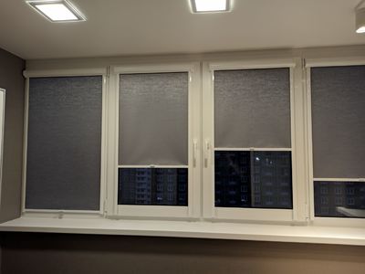 Рулонные шторы Роллайт 2 с направляющими и управлением ручкой